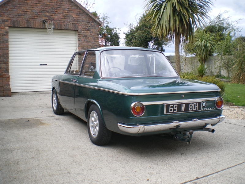 BMW 1600: 3 фото