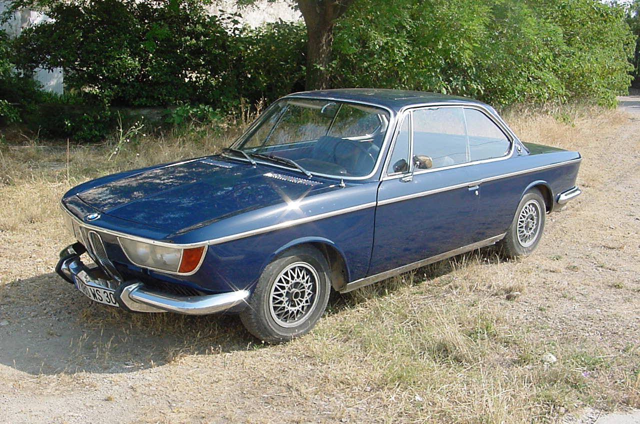 BMW 2000 CS: 12 фото