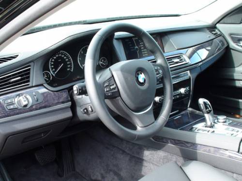 BMW 730d: 10 фото