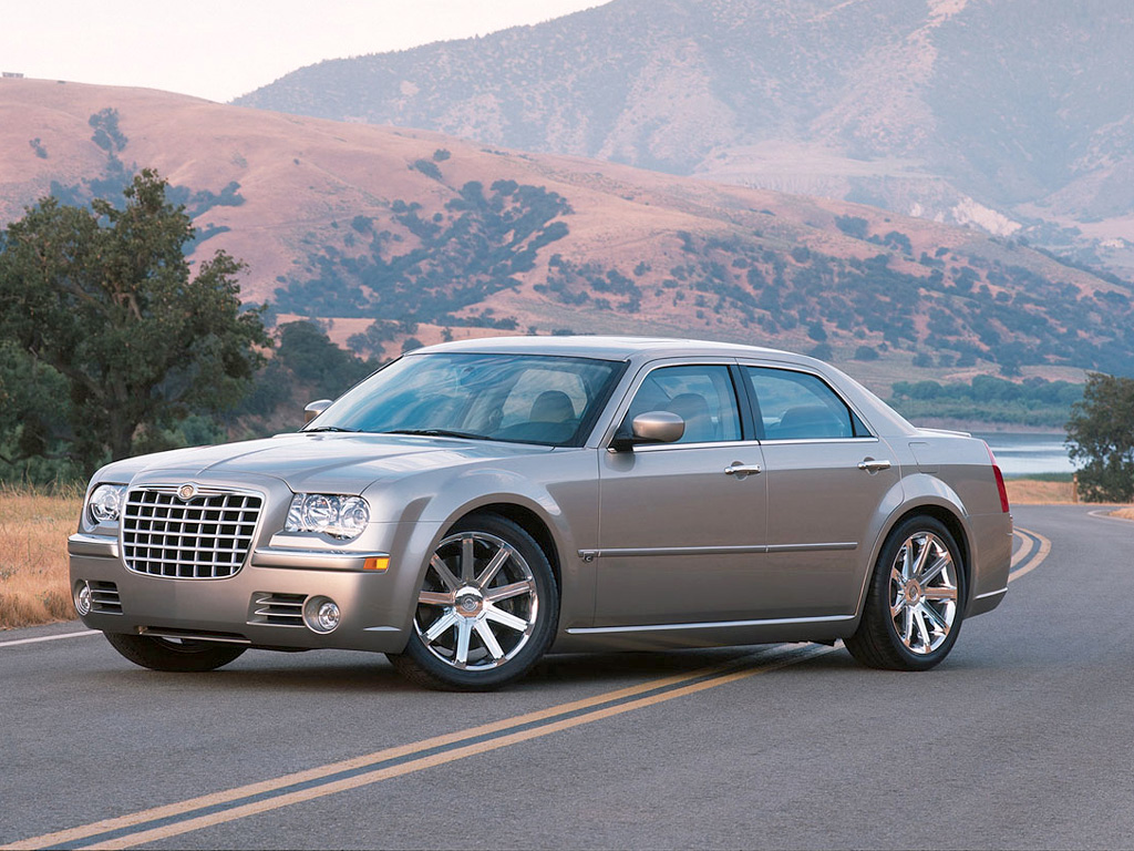 Chrysler 300 C: 5 фото