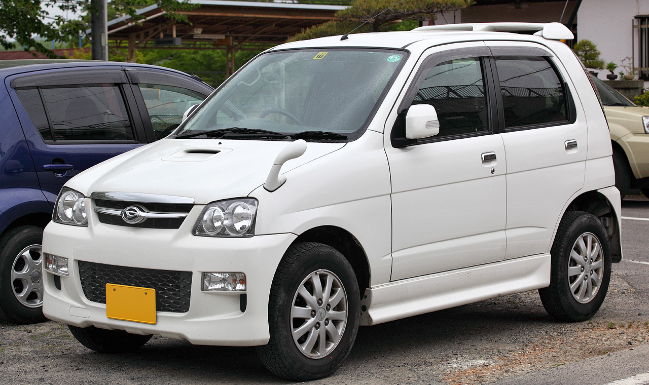 Daihatsu Terios Kid: 2 фото