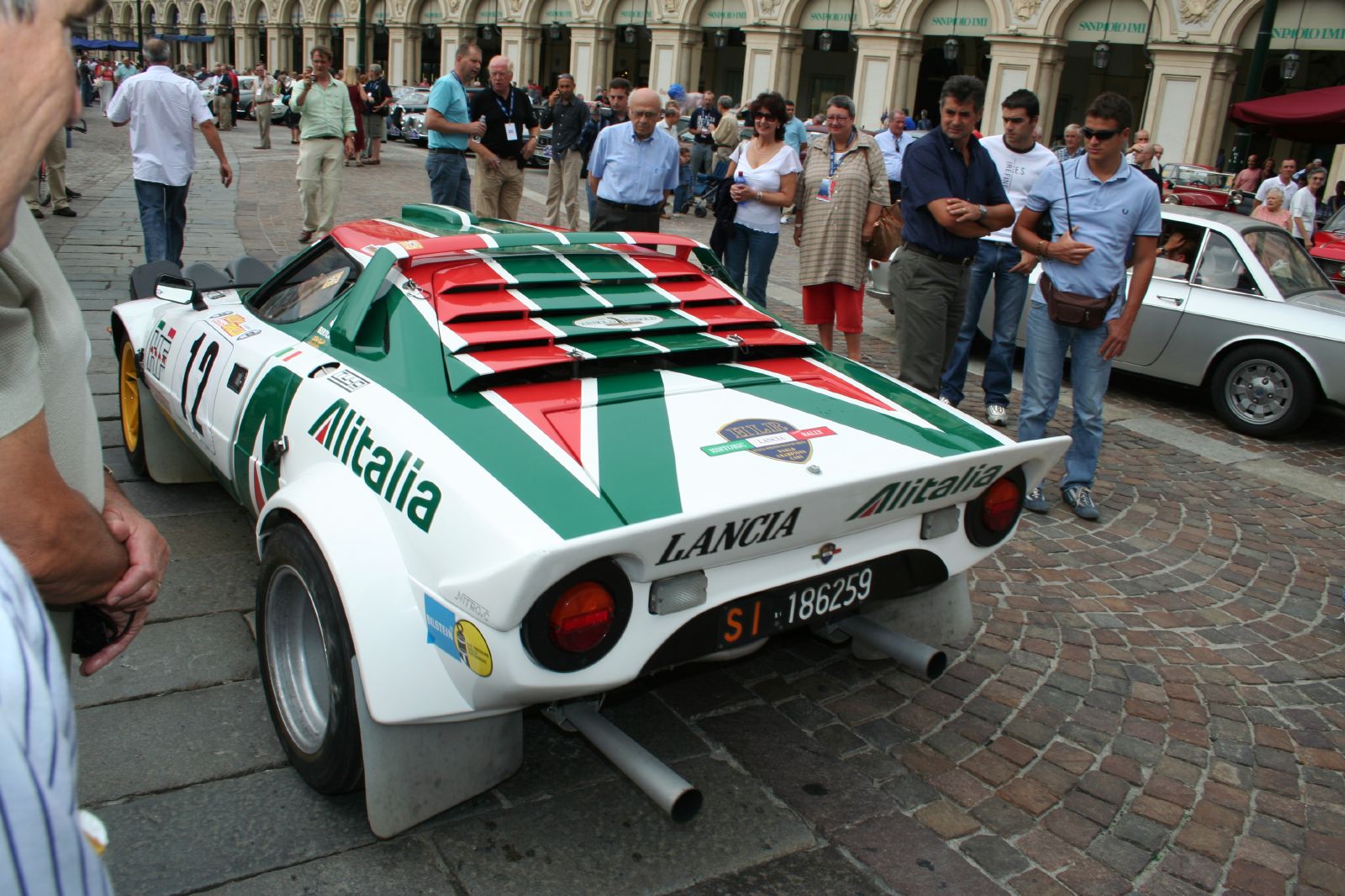 Lancia Stratos HF: 12 фото