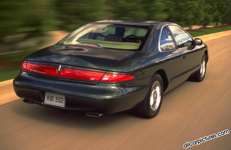 Lincoln Mark VIII: 9 фото