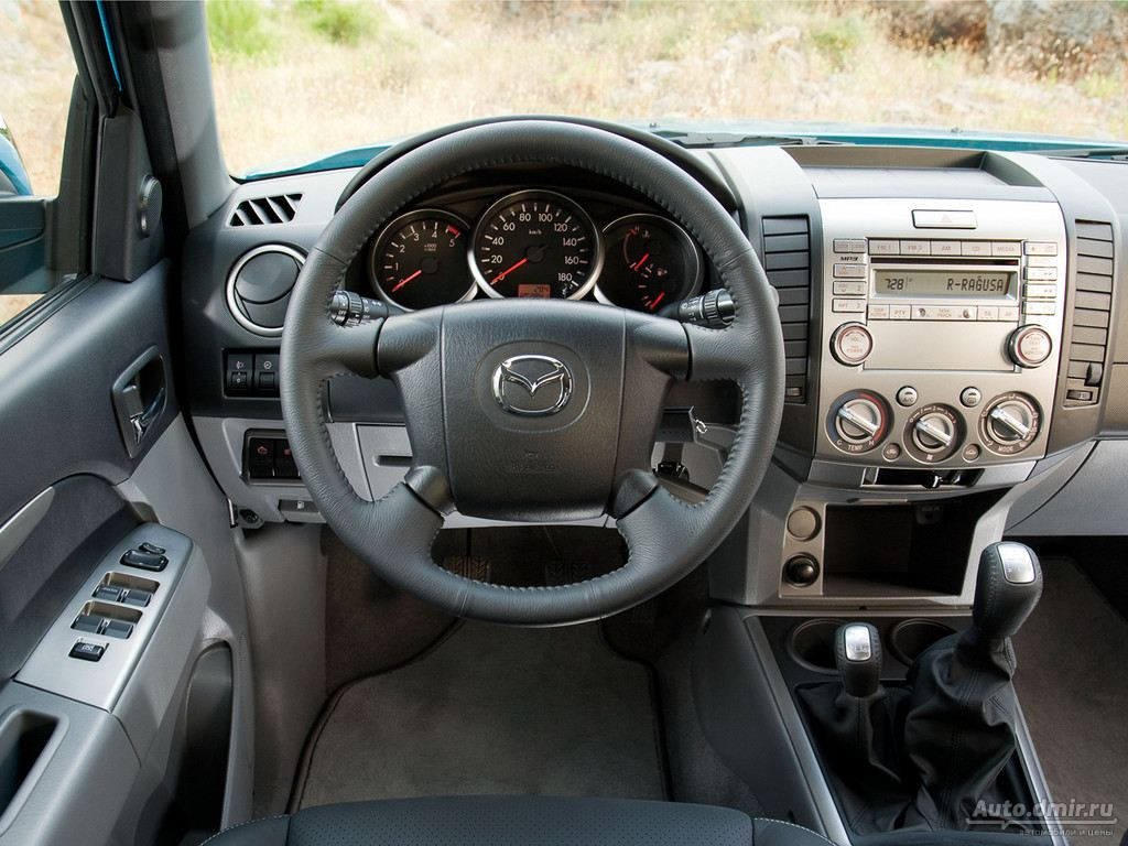 Mazda BT-50: 2 фото