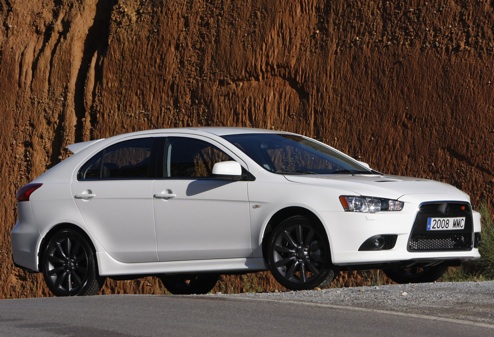 Mitsubishi Lancer Sportback: 6 фото