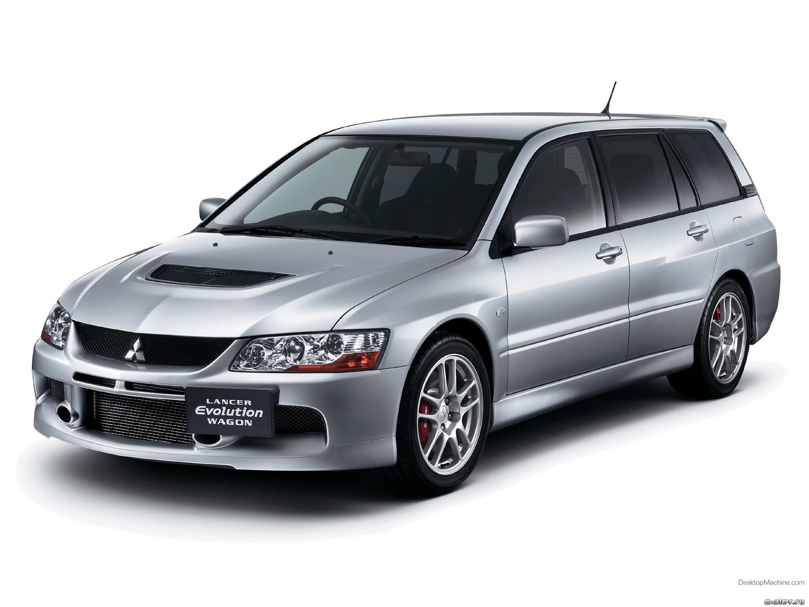 Mitsubishi Lancer Wagon: 6 фото