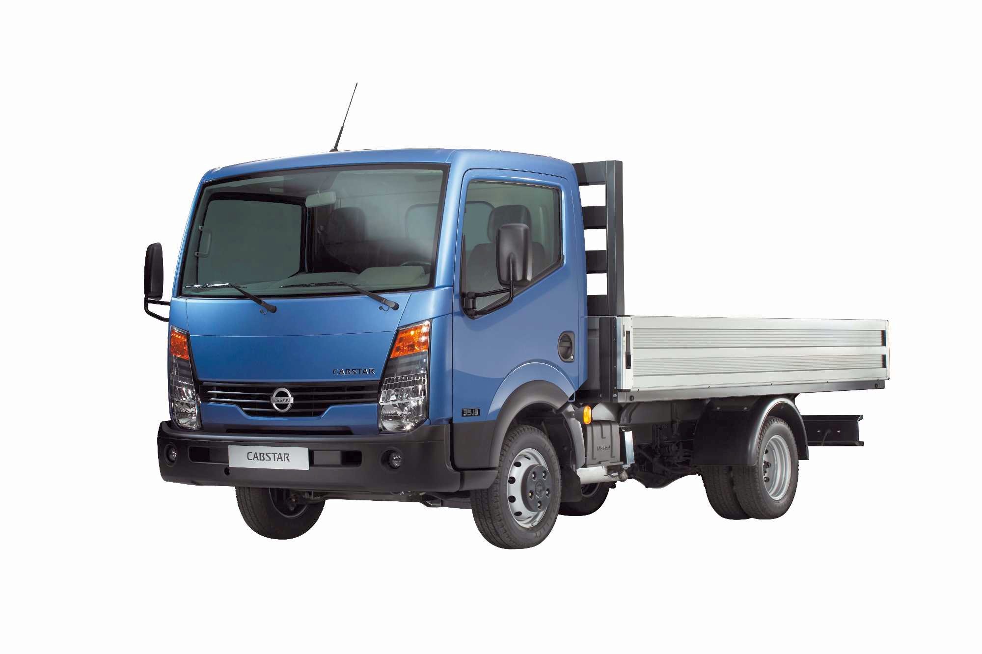 Nissan Cabstar: 4 фото