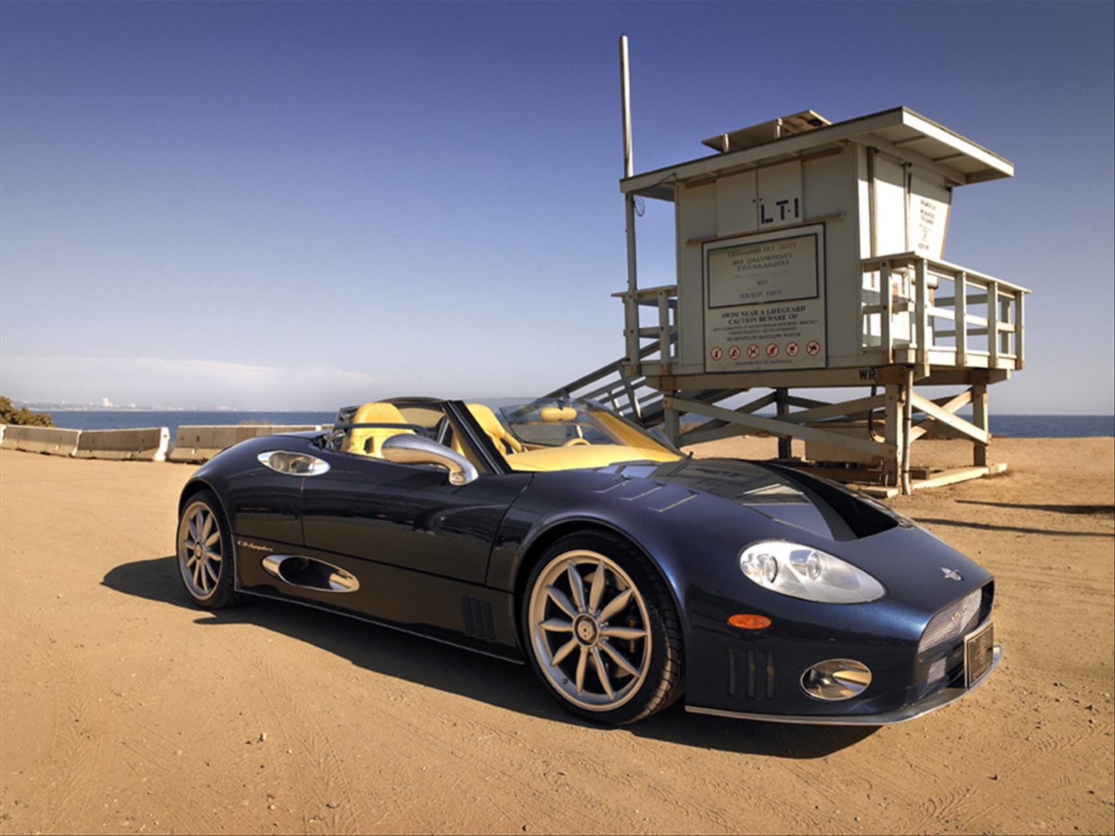 Spyker C8 Spyder: 9 фото