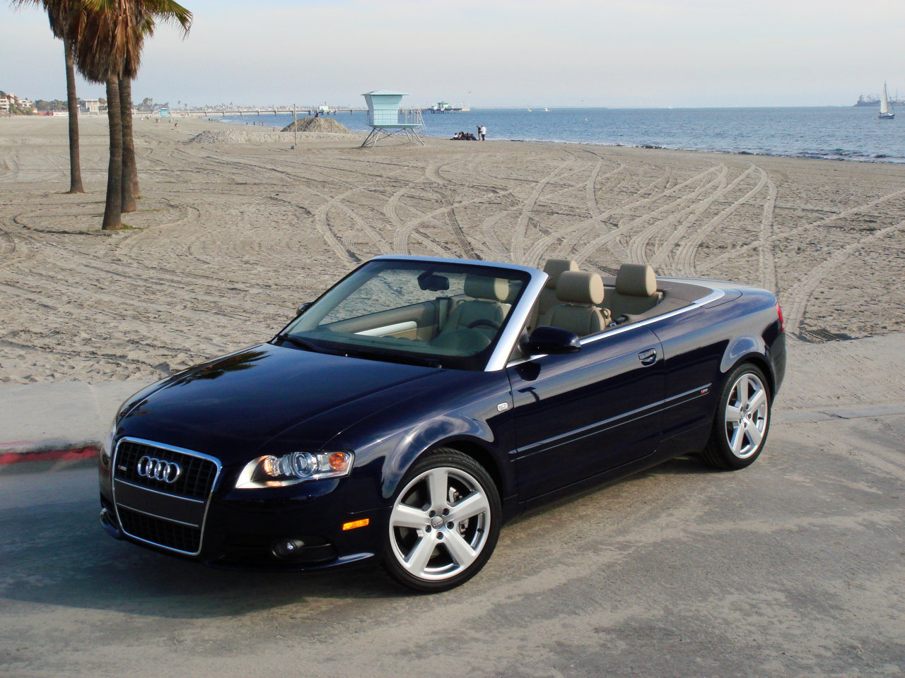 Audi A4 Cabriolet: 12 фото