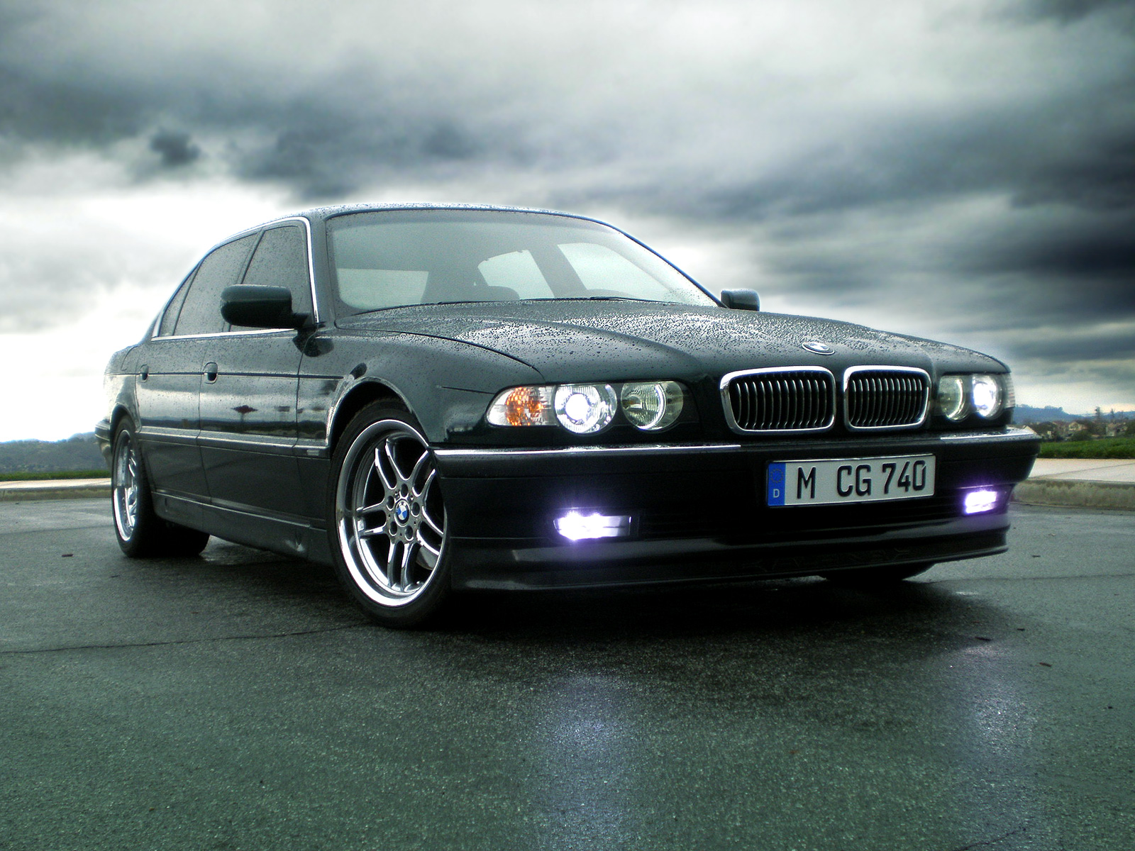 BMW 7-series E38