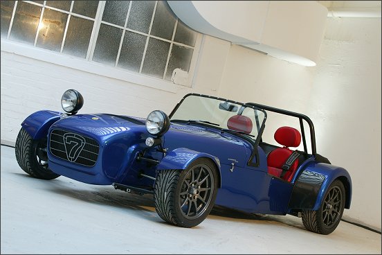 Caterham CSR: 2 фото