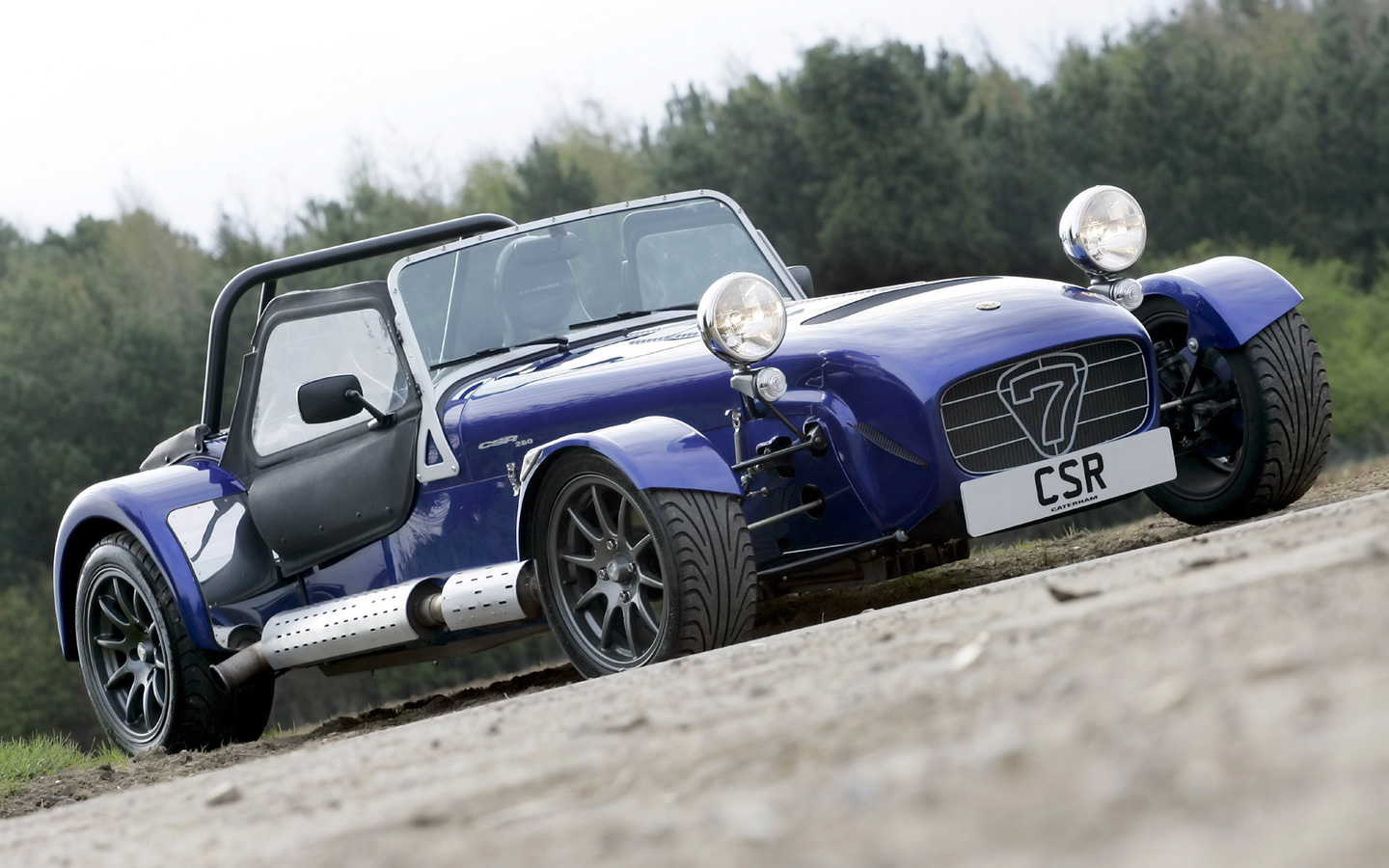 Caterham CSR: 11 фото