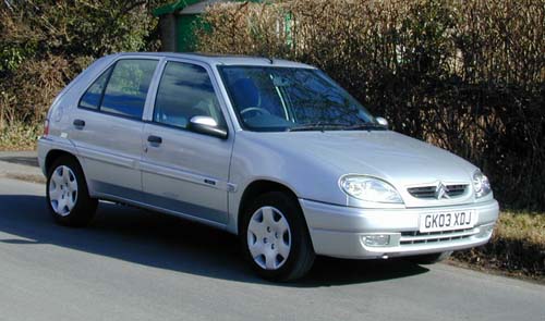 Citroen Saxo: 11 фото