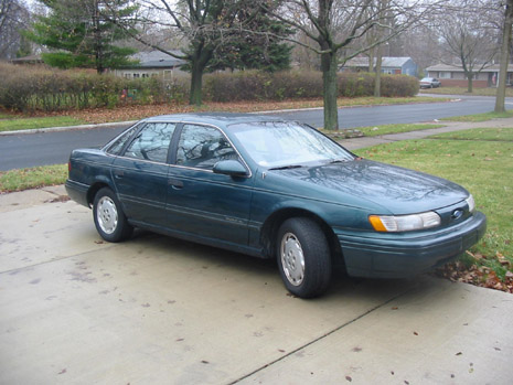 Ford Taurus II: 4 фото