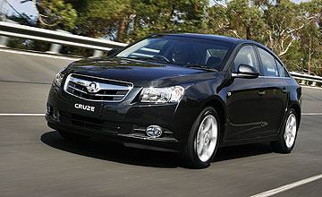 Holden Cruze: 8 фото