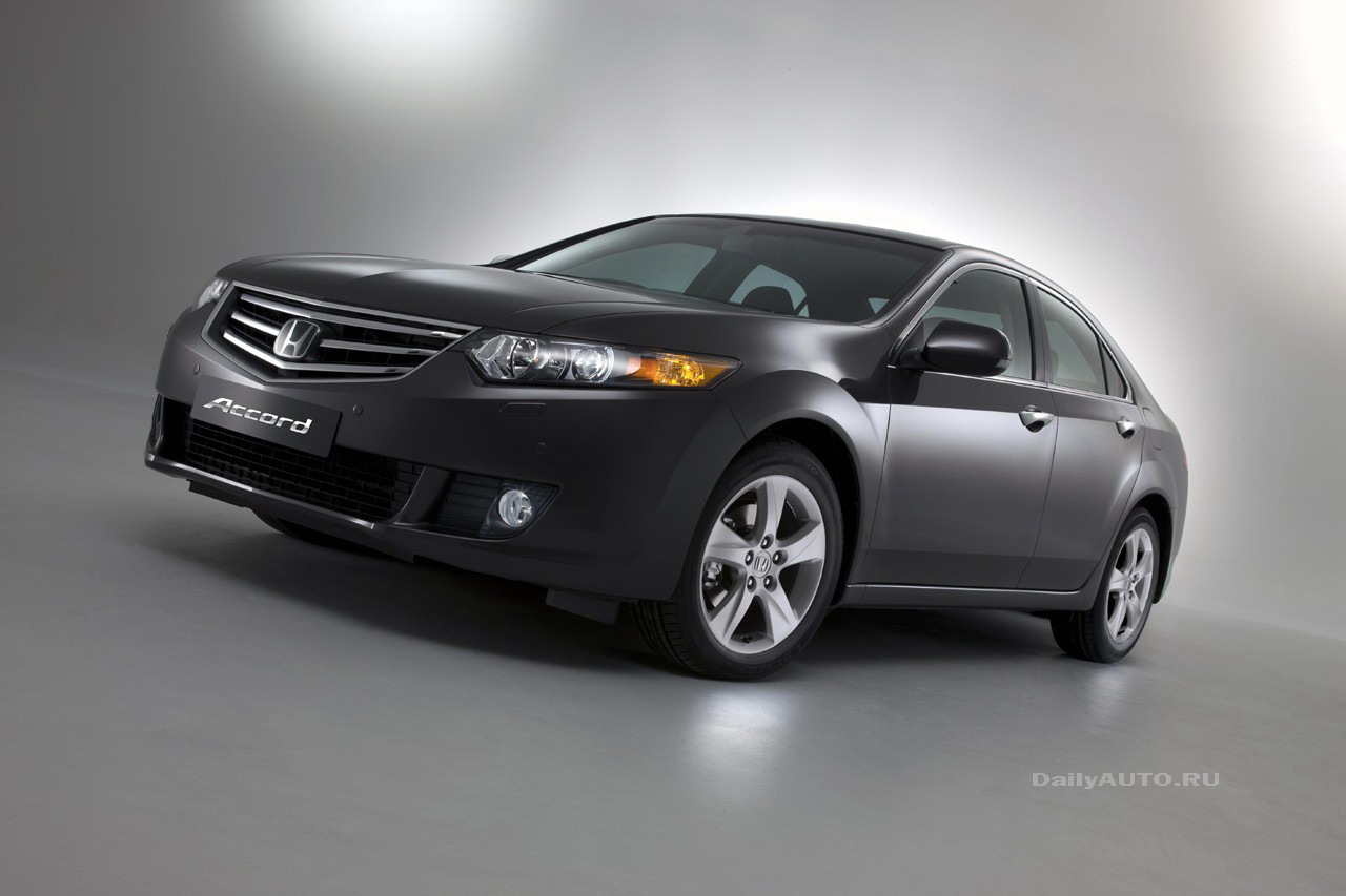 Honda Accord I: 9 фото