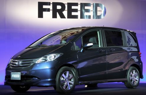 Honda Freed: 10 фото