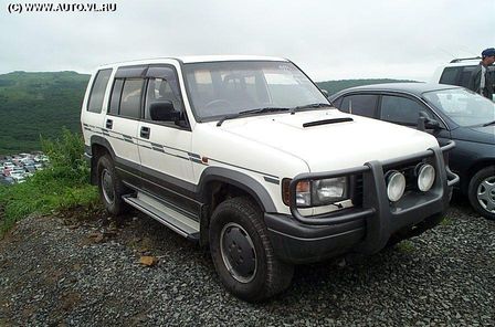 Isuzu Bighorn: 8 фото