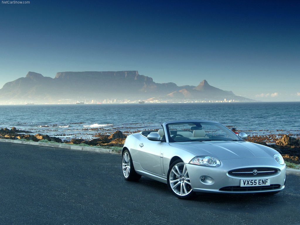 Jaguar XK Convertible: 2 фото