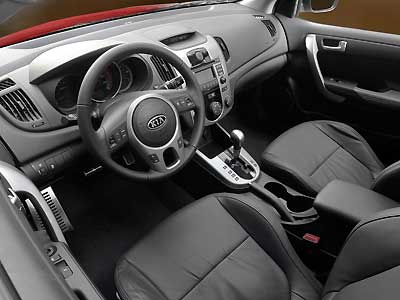 Kia Cerato Koup: 11 фото