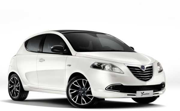 Lancia Ypsilon: 6 фото