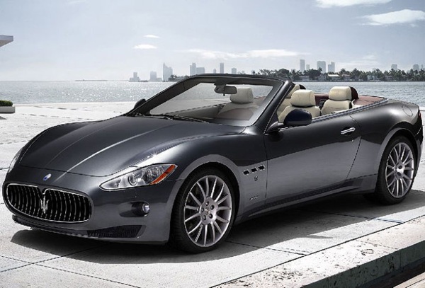 Maserati GranCabrio: 4 фото