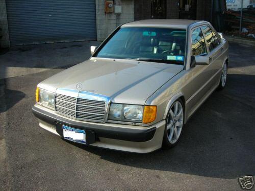 Mercedes 190 W201: 2 фото