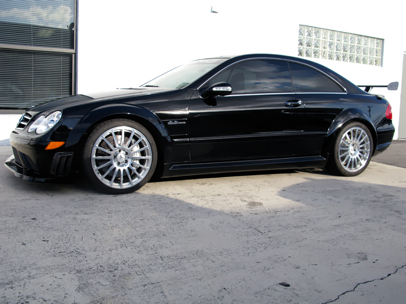 Mercedes-Benz CLK: 8 фото