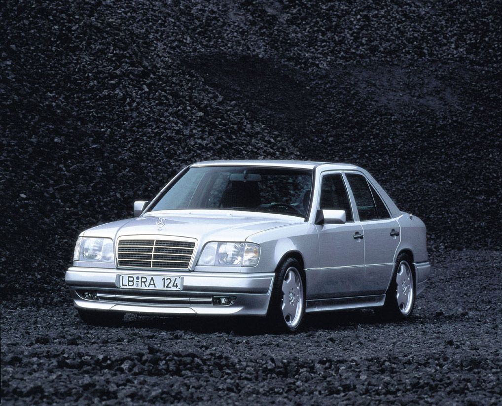 Mercedes E-class W124: 11 фото