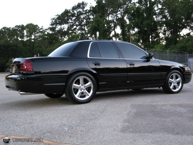 Mercury Marauder: 1 фото