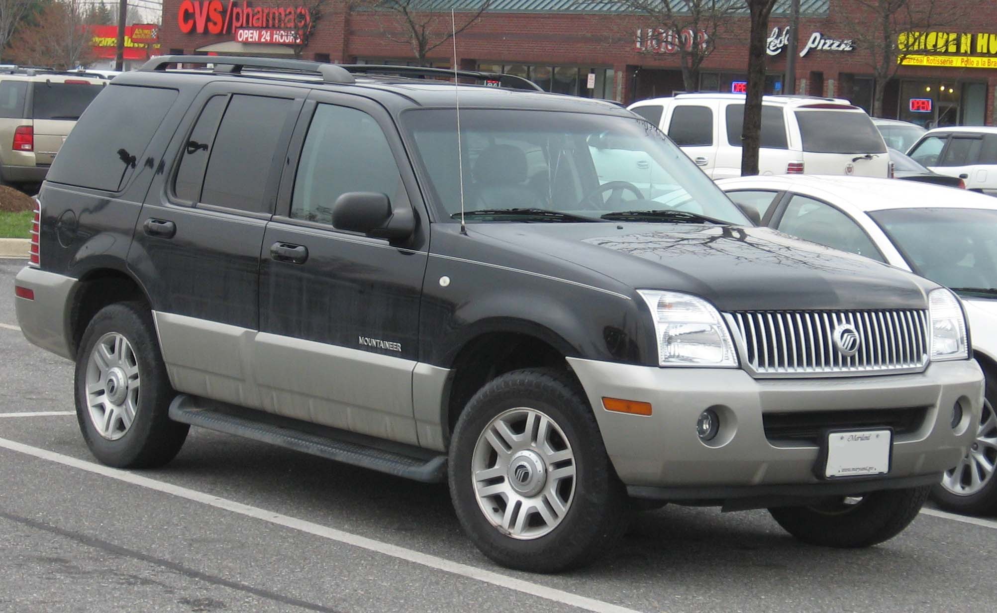 Mercury Mountaineer: 6 фото