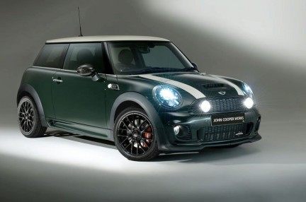 Mini John Cooper Works: 9 фото