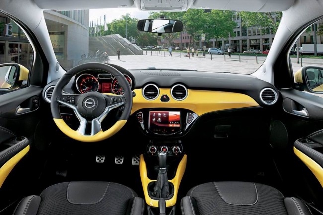 Opel Adam