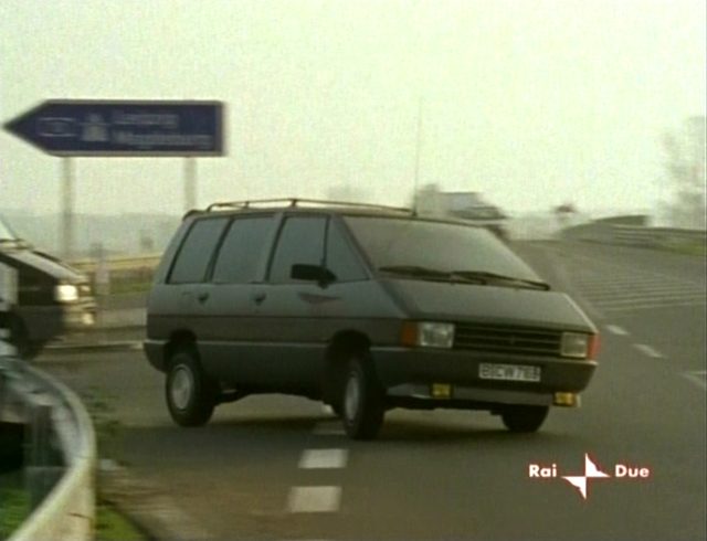 Renault Espace I: 10 фото