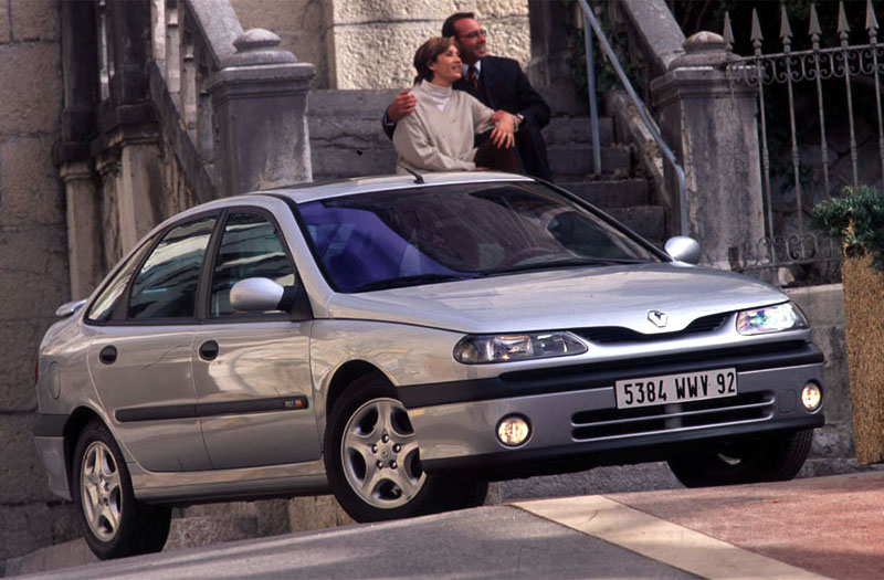 Renault Laguna I: 12 фото